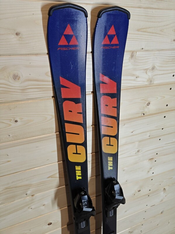 LYŽE FISCHER THE CURV JR 140CM